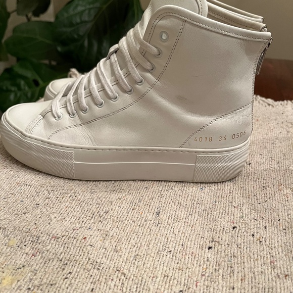 Common Projects Achilles High White Leather Sneakers Women’s Size 38 - Picture 3 of 7